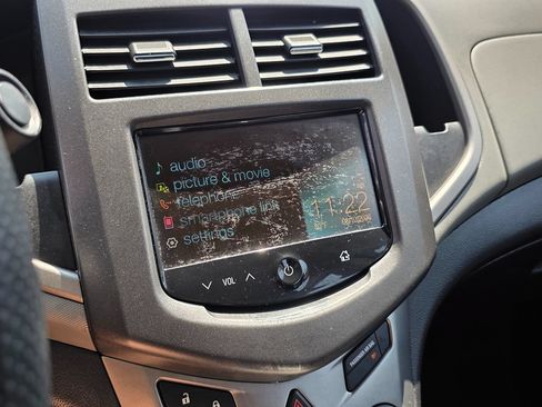 Used 2014 Chevrolet Sonic LT FWD image 32