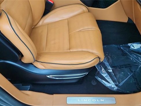 Used 2020 Lincoln Aviator Black Label w/ Dynamic Handling Package image 22