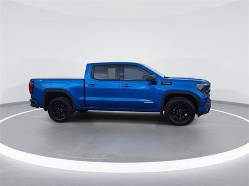 Used 2024 GMC Sierra 1500 Elevation w/ X31 Off-Road Package image 9