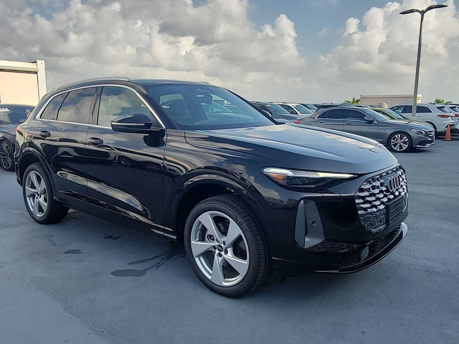 New 2026 Audi Q5 Premium Plus AWD/4WD image 8