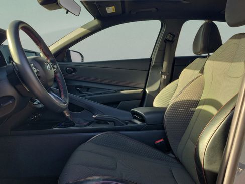 Certified 2022 Hyundai Elantra N Line image 12