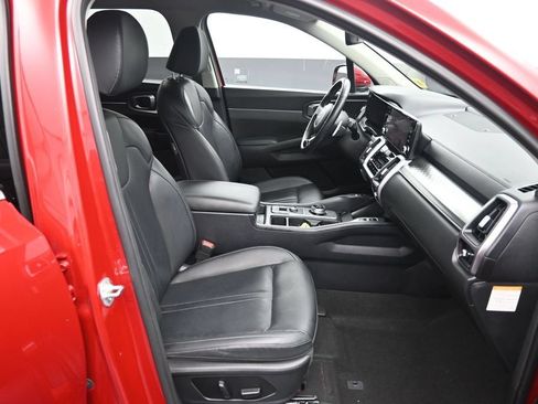 Certified 2023 Kia Sorento EX AWD/4WD image 27