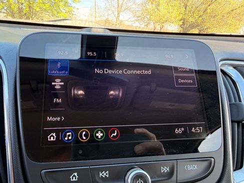 Used 2021 Chevrolet Malibu LT image 12