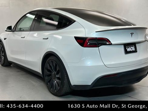 Used 2023 Tesla Model Y Performance AWD/4WD image 3