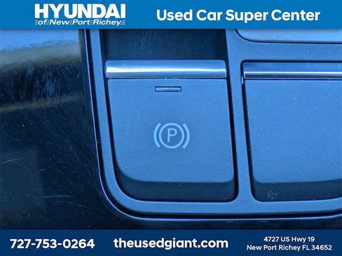 Used 2021 Audi Q5 Premium Plus image 33