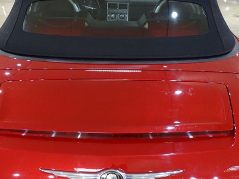 Used 2007 Chrysler Crossfire Convertible w/ Special Edition Group RWD image 27
