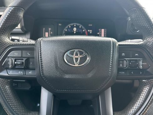 Used 2024 Toyota Tacoma SR5 AWD/4WD image 23