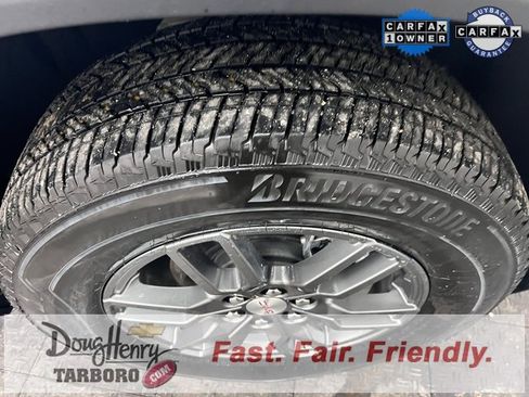 Used 2025 GMC Acadia Elevation image 18