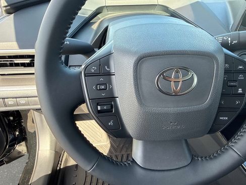 New 2026 Toyota Prius LE FWD image 26