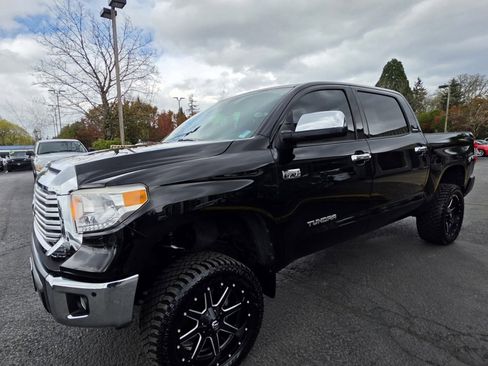 Used 2016 Toyota Tundra Limited w/ Limited Premium Package AWD/4WD image 4