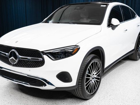 New 2026 Mercedes-Benz GLC 300 4MATIC image 1