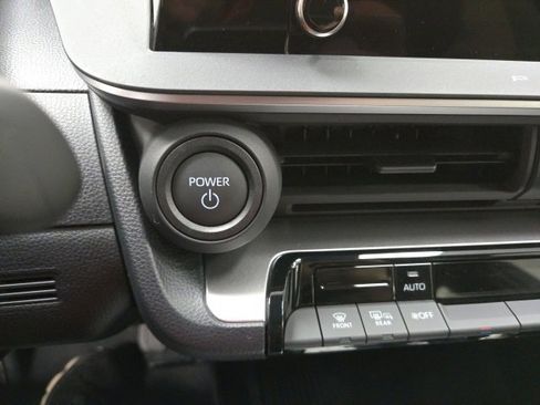 New 2026 Toyota Prius LE image 30