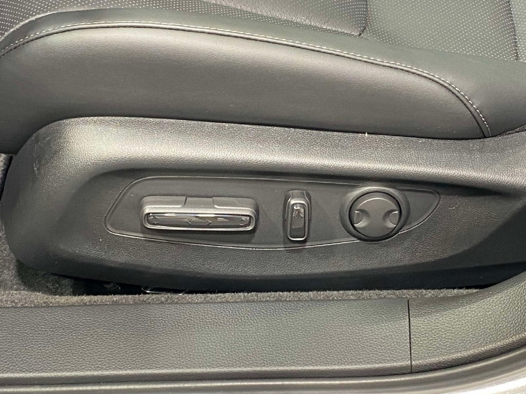 New 2026 Honda Accord EX-L image 17
