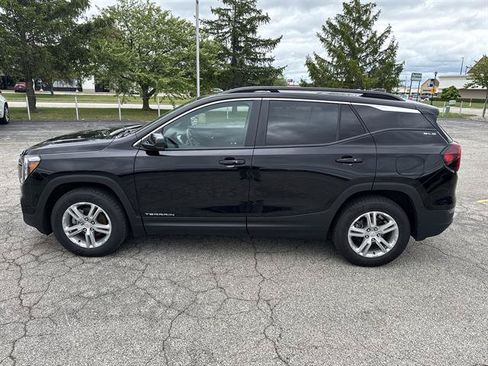 Certified 2022 GMC Terrain SLE w/ Driver Convenience Package AWD/4WD image 24