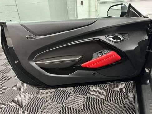 Used 2022 Chevrolet Camaro SS w/ Redline Edition RWD image 17