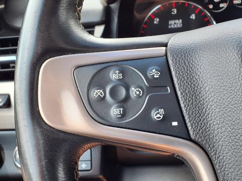 Used 2015 GMC Yukon XL Denali w/ Premium Package AWD/4WD image 28