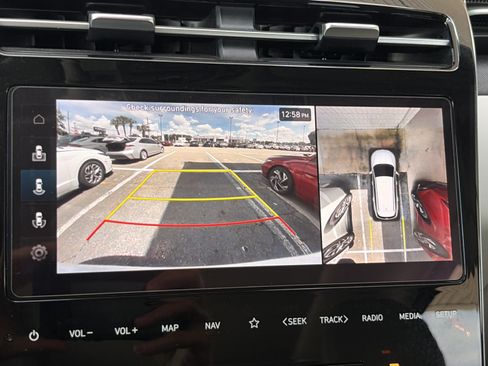 Certified 2024 Hyundai Tucson Limited FWD image 20