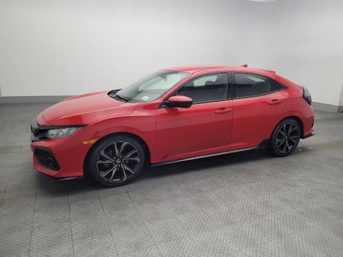 Used 2019 Honda Civic Sport image 2