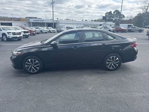 Used 2024 Volkswagen Jetta S image 18