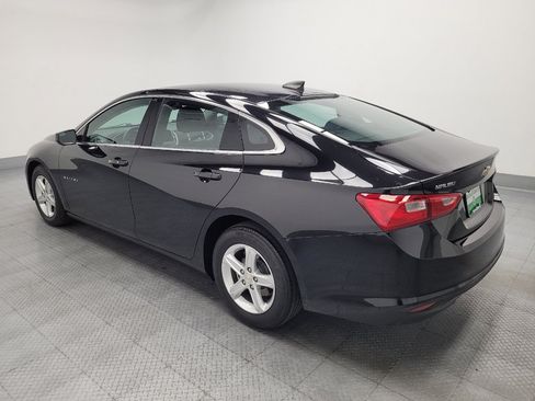 Used 2023 Chevrolet Malibu LS FWD image 3