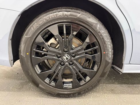 Used 2025 Honda Odyssey Sport-L image 20