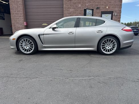 Used 2012 Porsche Panamera S RWD image 21