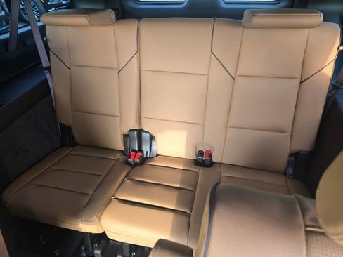 New 2026 Cadillac Escalade ESV Luxury image 12