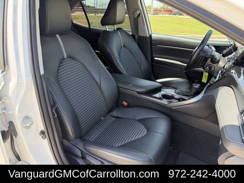 Used 2023 Toyota Camry SE FWD image 28