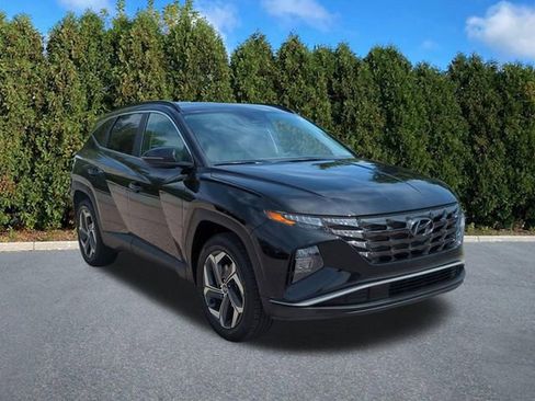 Used 2022 Hyundai Tucson SEL w/ Convenience + Premium Package AWD/4WD image 3