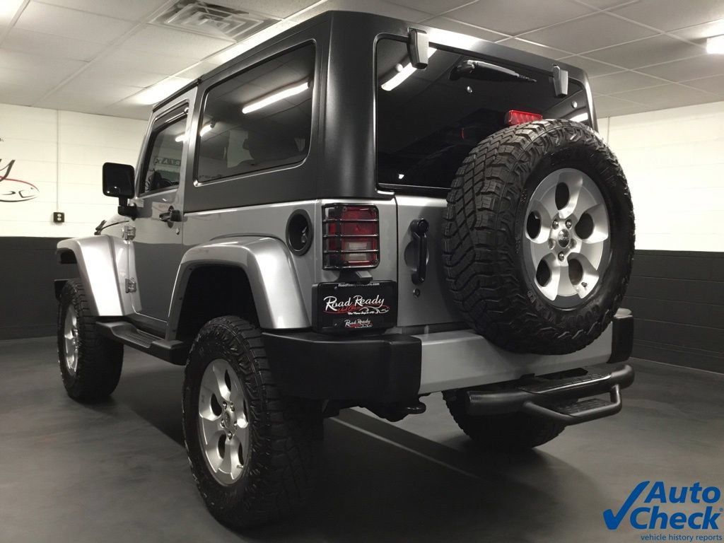 Used 2014 Jeep Wrangler Sahara w/ Dual Top Group AWD/4WD image 8