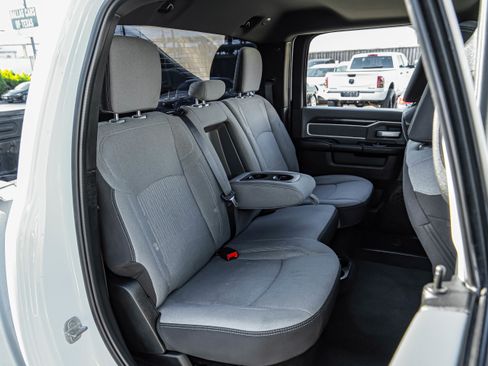 Used 2023 RAM 2500 Big Horn w/ Level 1 Equipment Group image 32