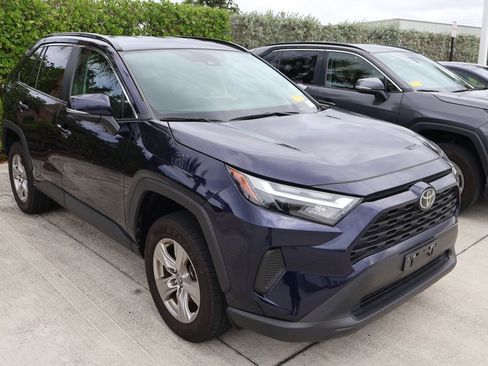 Used 2024 Toyota RAV4 XLE FWD image 6