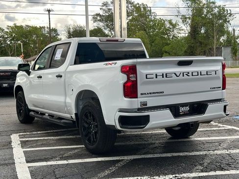 Used 2024 Chevrolet Silverado 1500 Custom w/ Turbomax Blackout Package AWD/4WD image 8