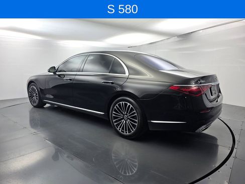 Used 2022 Mercedes-Benz S 580 4MATIC Sedan image 6