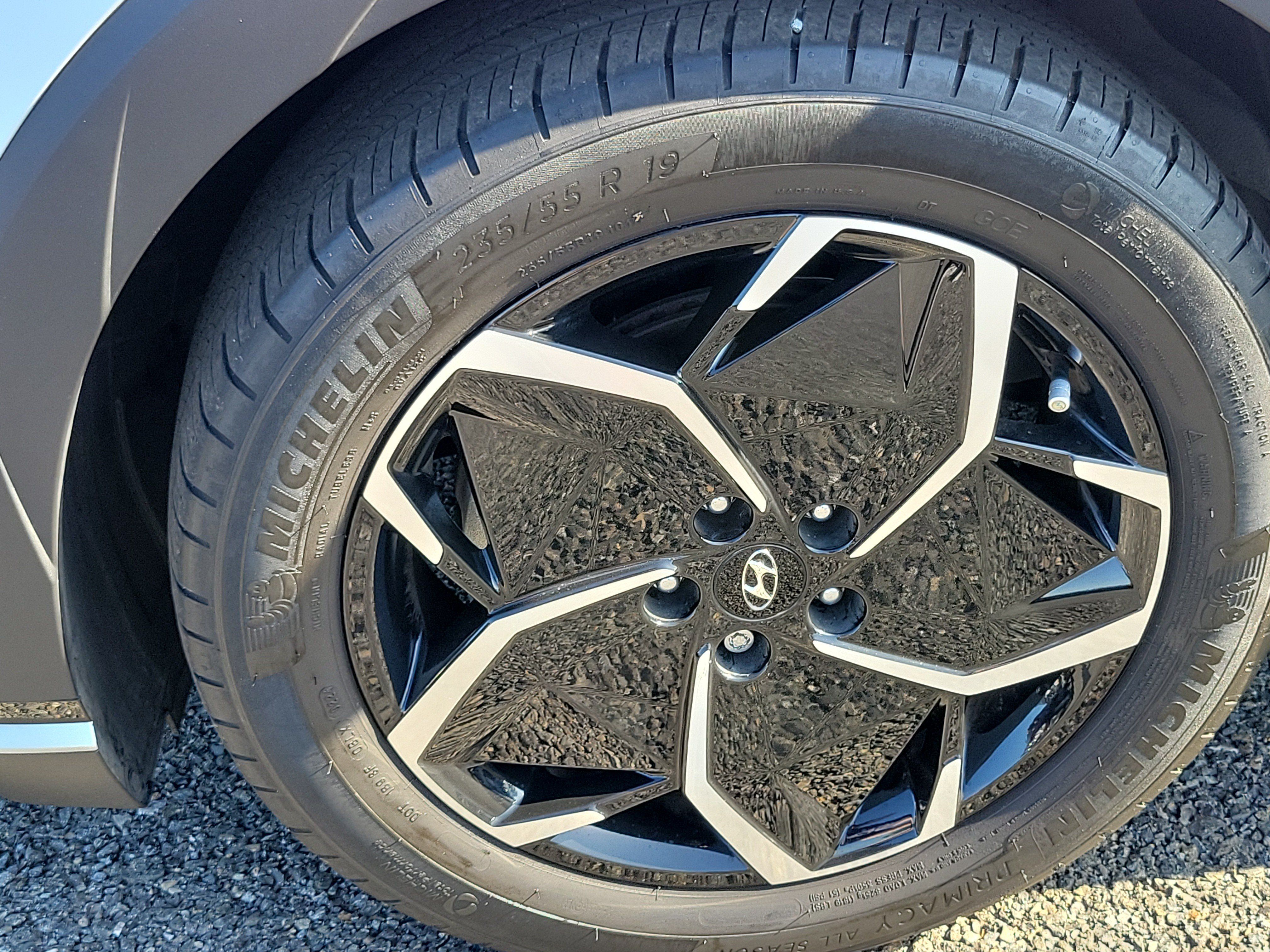 Used 2024 Hyundai Ioniq 5 SEL RWD image 7