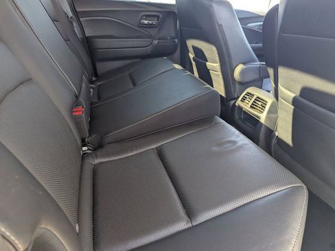 Used 2020 Honda Ridgeline RTL image 11