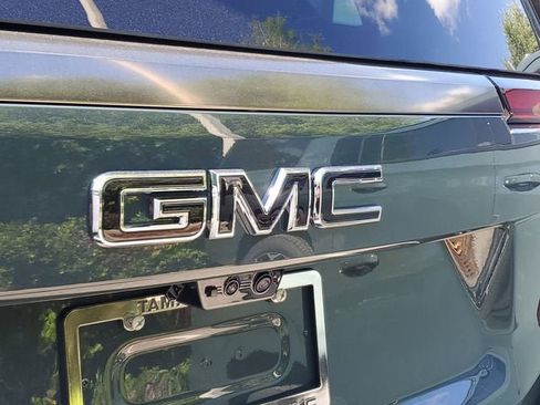New 2026 GMC Yukon XL AT4 Ultimate AWD/4WD image 7