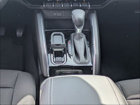 New 2026 GMC Canyon Elevation RWD image 19