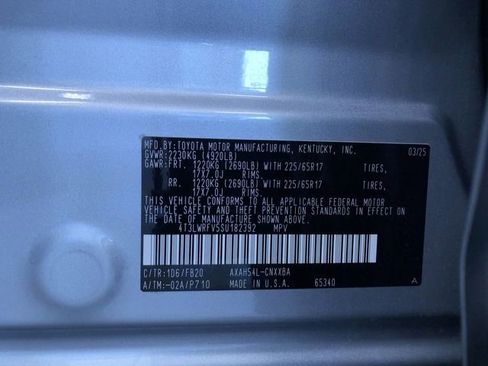 Certified 2025 Toyota RAV4 LE AWD/4WD image 33