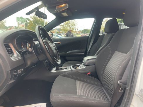 Used 2023 Dodge Charger SXT image 14