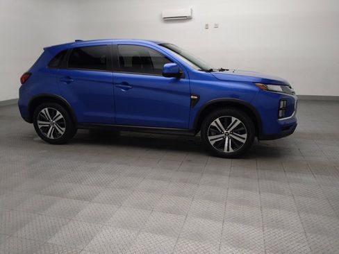 Used 2020 Mitsubishi Outlander Sport ES FWD image 11