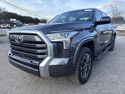 Used 2024 Toyota Tundra Limited image 7