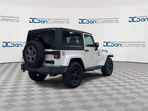 Used 2017 Jeep Wrangler Sport AWD/4WD image 8