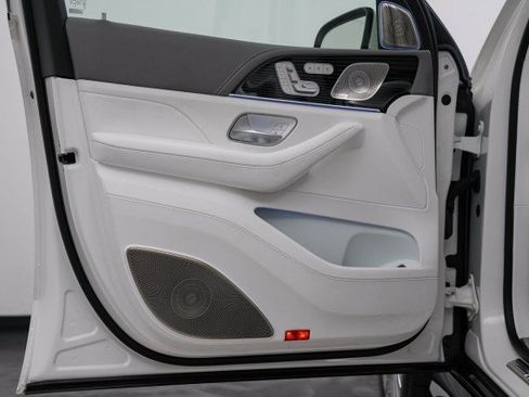 Used 2024 Mercedes-Benz Maybach GLS 600 GLS Maybach GLS 600 image 29