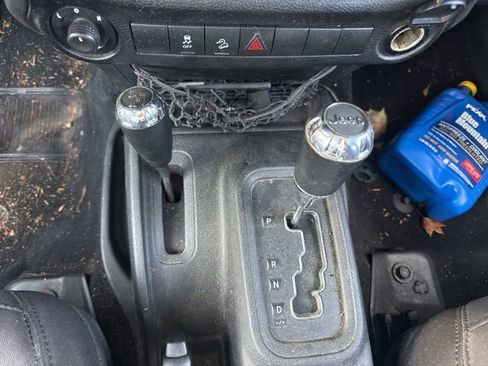 Used 2014 Jeep Wrangler Unlimited Sport w/ Power Convenience Group image 22