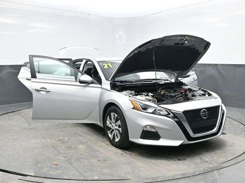 Used 2021 Nissan Altima 2.5 S image 33