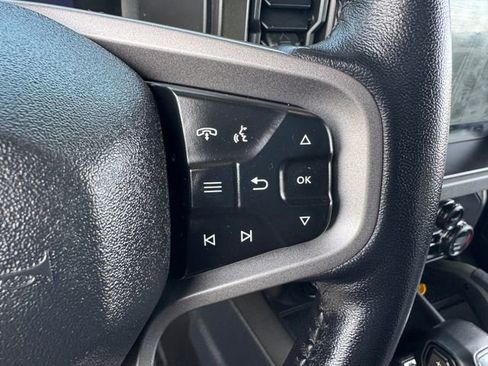 Used 2023 Ford Bronco Everglades image 23