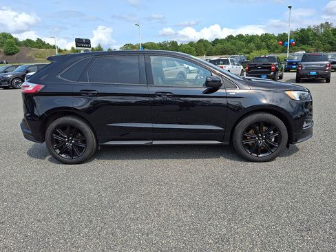 Certified 2023 Ford Edge ST-Line w/ Class II Trailer Tow Package AWD/4WD image 8