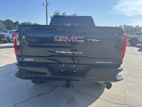 Used 2025 GMC Sierra 2500 Denali w/ Denali Reserve Package image 6