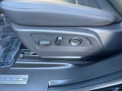 Used 2025 GMC Hummer EV 3X w/ LPO, Sport Package image 14